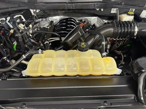 Certified 2022 Ford F150 XLT w/ Trailer Tow Package image 9