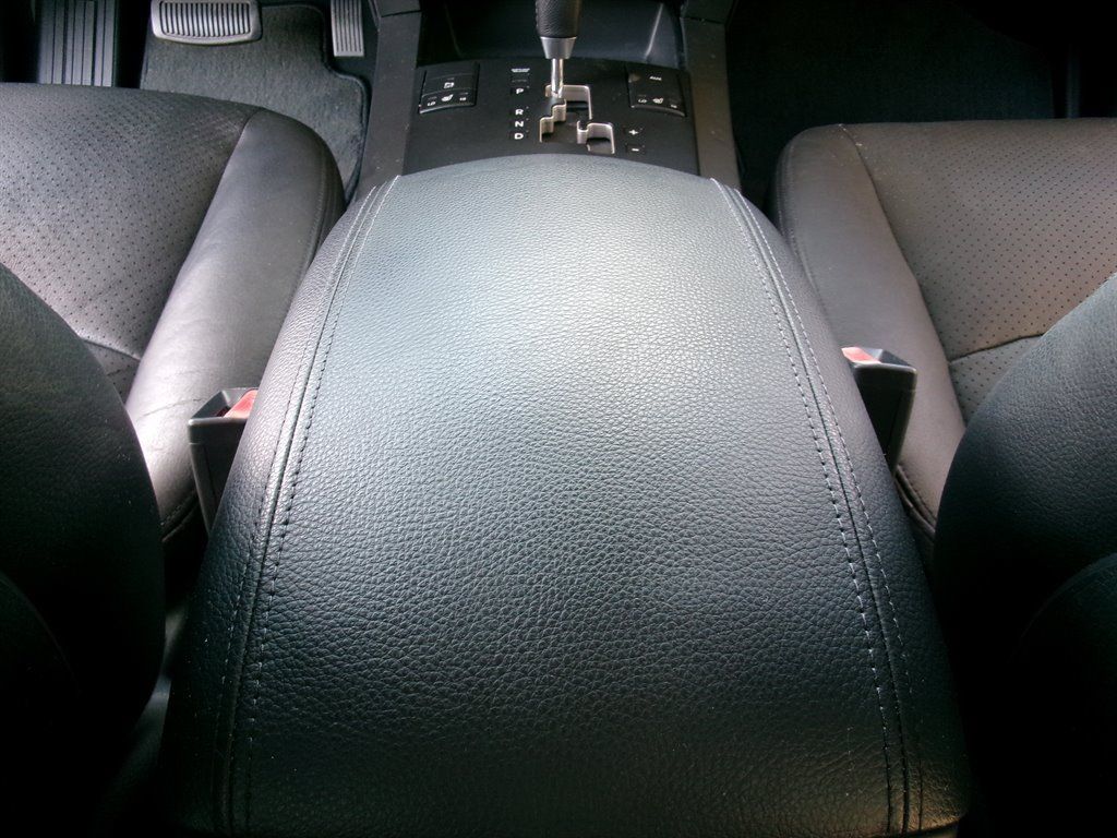 Used 2009 Kia Borrego EX w/ Premium Pkg RWD image 20