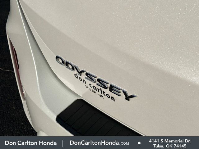 Used 2025 Honda Odyssey Elite image 6