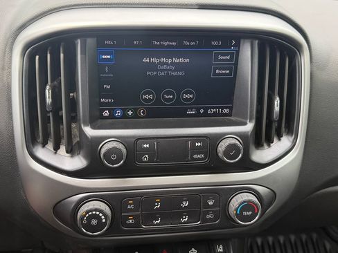 Used 2022 Chevrolet Colorado LT w/ Fleet Safety Package RWD image 23