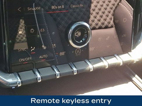 Used 2025 GMC Acadia Denali w/ LPO, Floor Liner Package image 14