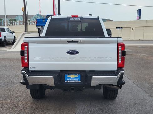 Used 2024 Ford F250 Lariat w/ Lariat Ultimate Package image 4