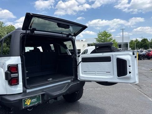 Used 2024 Ford Bronco Raptor w/ Interior Carbon Fiber Pack 6 AWD/4WD image 40