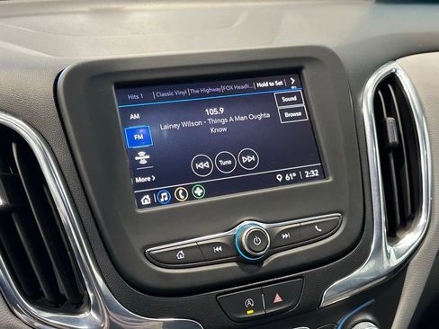 Used 2022 Chevrolet Equinox LT image 20