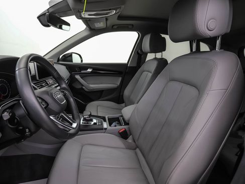 Used 2019 Audi Q5 2.0T Premium Plus image 11