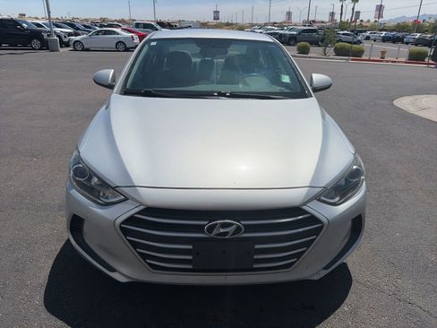 Used 2017 Hyundai Elantra SE FWD image 8