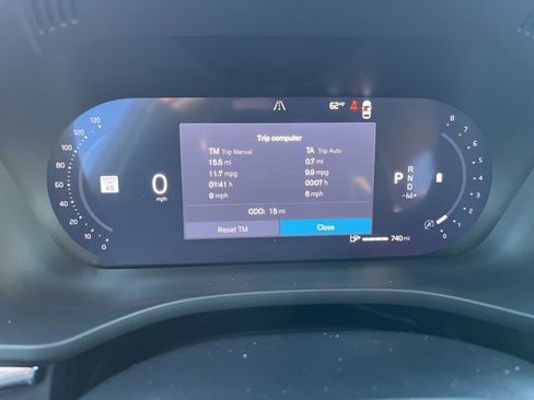 New 2026 Volvo XC60 B5 Core AWD/4WD image 11