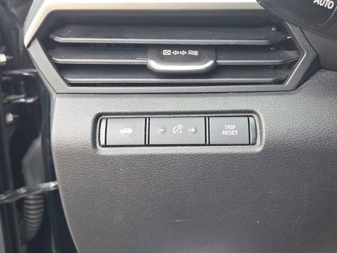Used 2023 Nissan Altima 2.5 SR w/ SR Premium Package FWD image 25