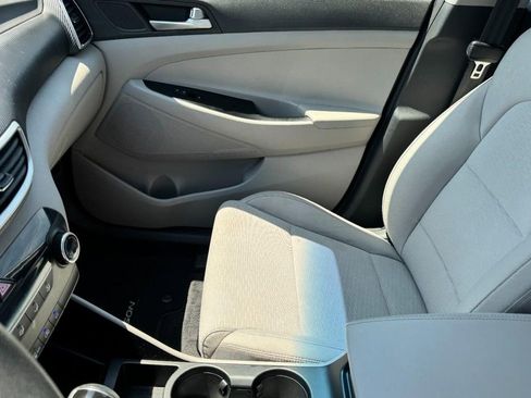 Used 2021 Hyundai Tucson SE w/ Cargo Package AWD/4WD image 13