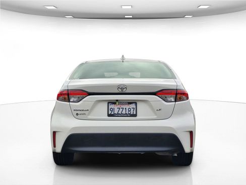 Used 2024 Toyota Corolla LE FWD image 7