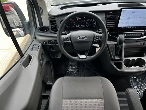 Used 2024 Ford Transit 350 XLT RWD image 39