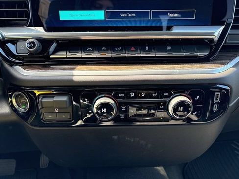 New 2026 Chevrolet Silverado 1500 LT AWD/4WD image 42