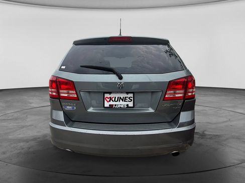 Used 2009 Dodge Journey SXT FWD image 8