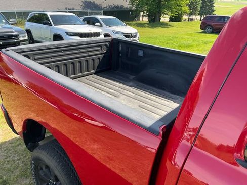 Used 2024 RAM 2500 Big Horn w/ Night Edition AWD/4WD image 19