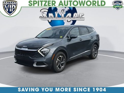 Used 2023 Kia Sportage LX image 4