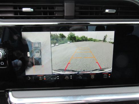 Used 2024 GMC Sierra 1500 Denali AWD/4WD image 28