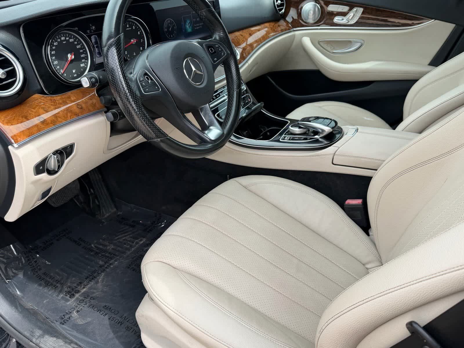 Used 2017 Mercedes-Benz E 300 image 2