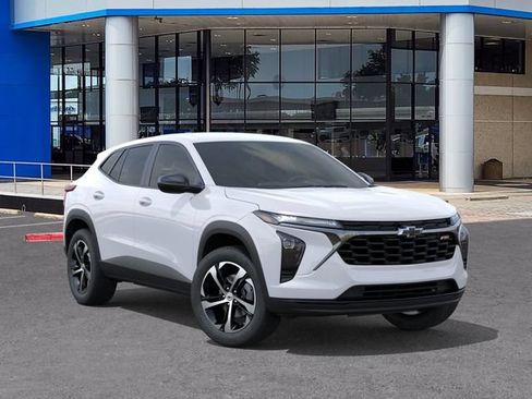 New 2026 Chevrolet Trax RS FWD image 7