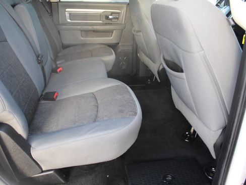 Used 2014 RAM 1500 Big Horn image 6