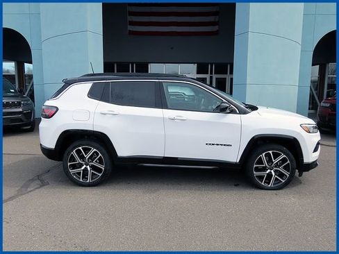 Used 2025 Jeep Compass Limited w/ Elite Group image 1