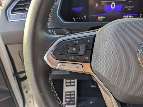 Certified 2023 Volkswagen Tiguan SE R-Line image 26