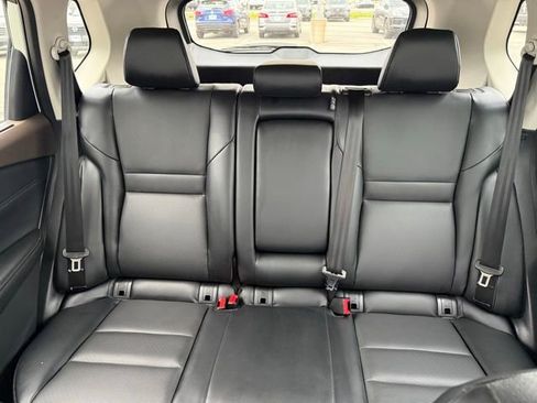 Used 2021 Nissan Rogue SV w/ Premium Package AWD/4WD image 18