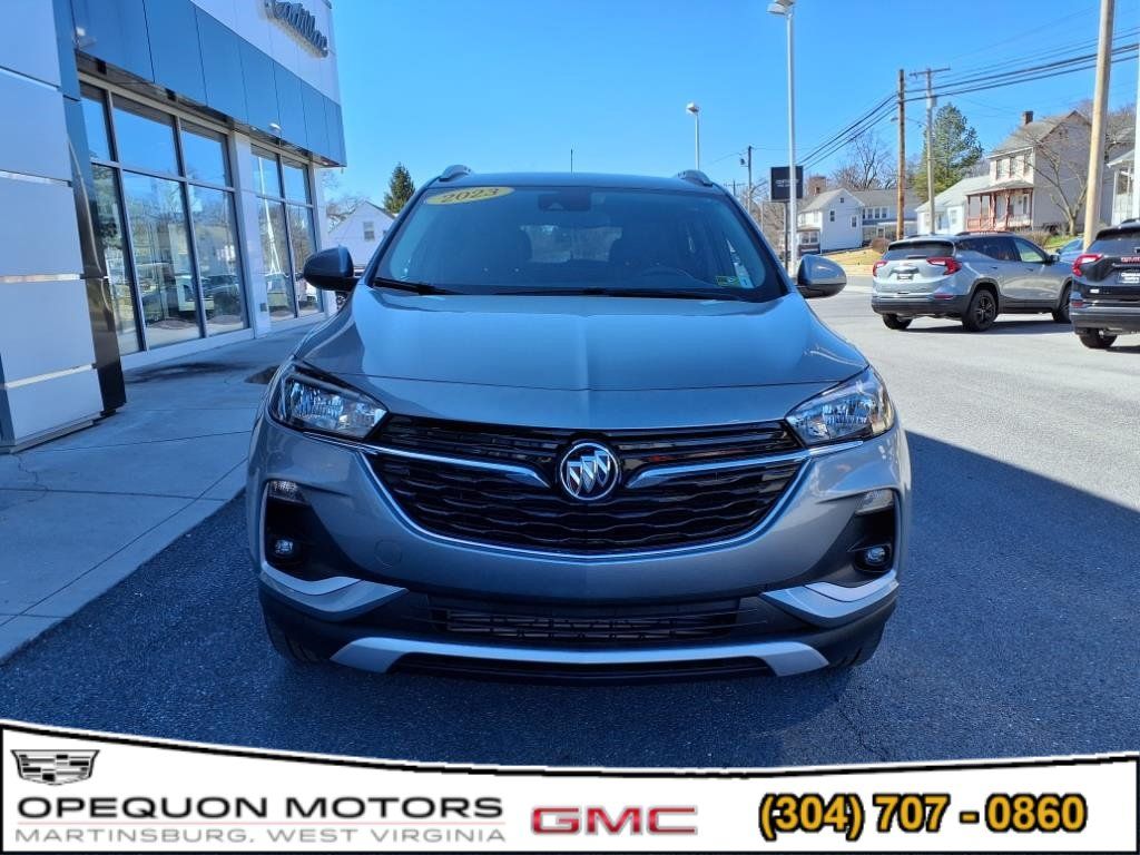 Used 2023 Buick Encore GX Select AWD/4WD image 4