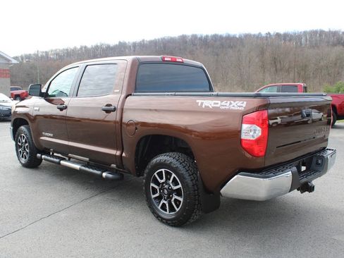 Used 2016 Toyota Tundra SR5 w/ TRD Off Road Package image 3