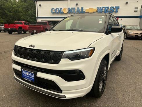 Used 2024 Jeep Compass Limited w/ High Altitude Package AWD/4WD image 1