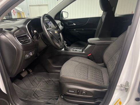 Certified 2024 Chevrolet Equinox LT AWD/4WD image 13