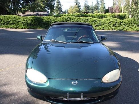 Used 1999 MAZDA MX-5 Miata RWD image 13
