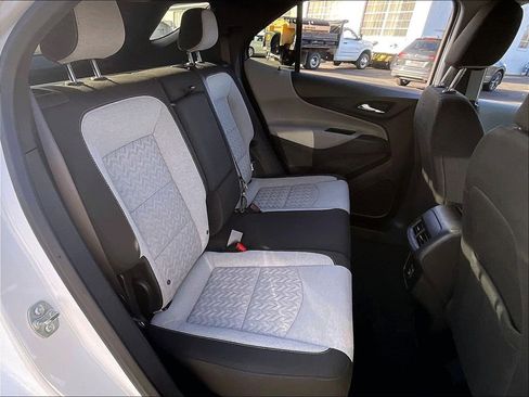 Used 2024 Chevrolet Equinox LS image 18