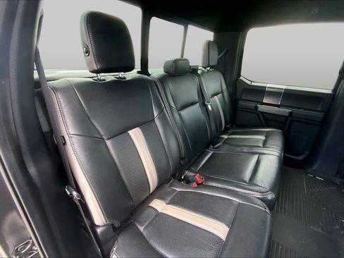 Certified 2019 Ford F150 XLT w/ Equipment Group 302A Luxury AWD/4WD image 20