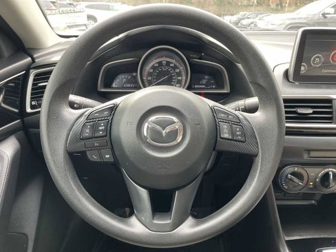 Used 2016 MAZDA MAZDA3 i Sport image 13