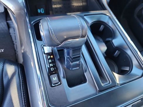 Used 2023 Ford F150 Lariat w/ Max Trailer Tow Package image 23