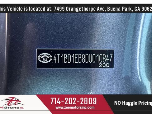 Used 2013 Toyota Avalon Limited w/ Technology Pkg FWD image 64