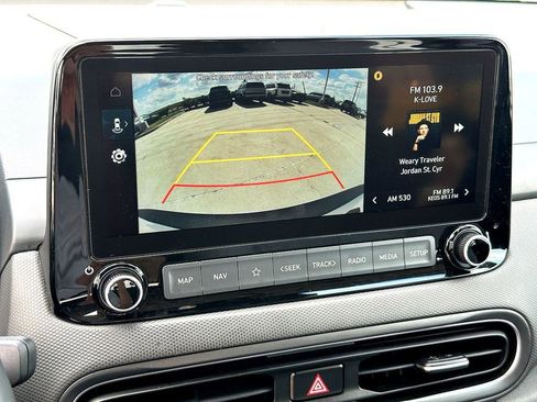 Used 2023 Hyundai Kona SEL w/ Convenience Package image 17