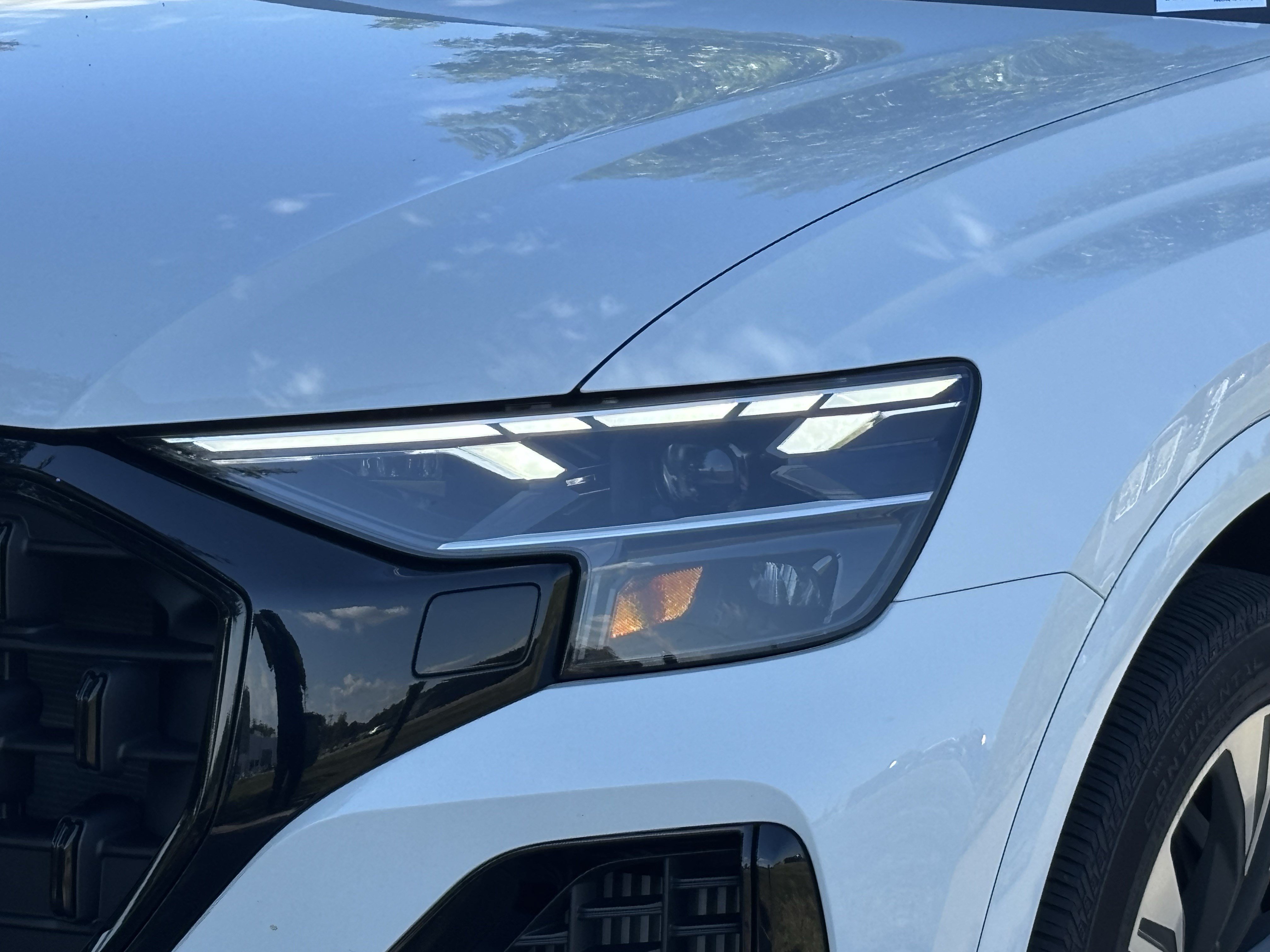 Used 2025 Audi Q8 Premium w/ Black Optic Package AWD/4WD image 10