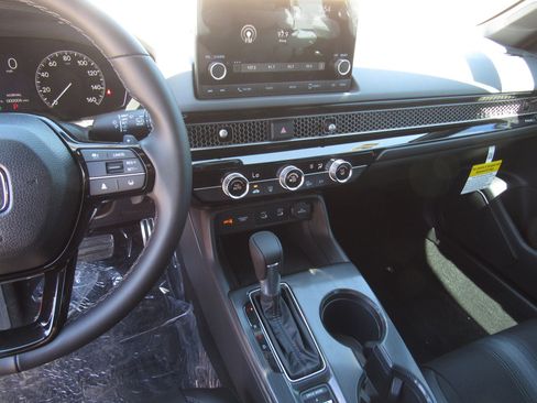 New 2026 Honda Civic Sport image 14