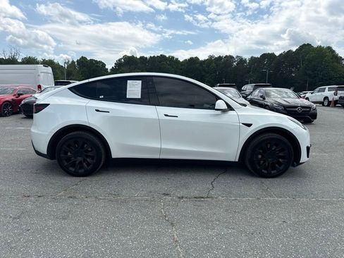Used 2021 Tesla Model Y Long Range AWD/4WD image 6