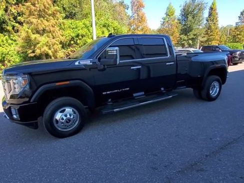 Used 2020 GMC Sierra 3500 Denali w/ Denali Ultimate Package image 4