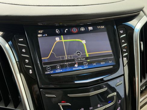 Used 2018 Cadillac Escalade ESV Premium Luxury image 14