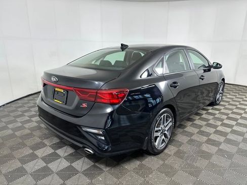 Used 2019 Kia Forte S image 3