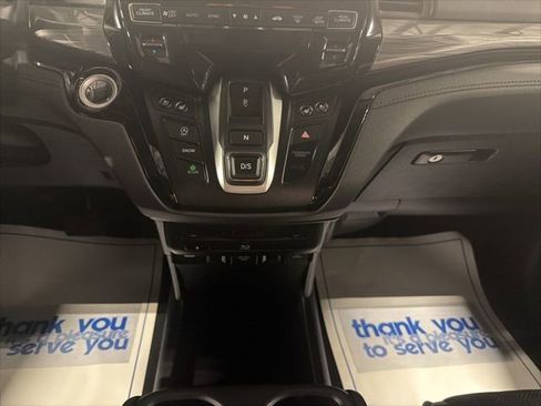 Used 2024 Honda Odyssey Elite image 21