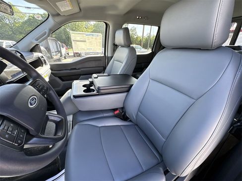 New 2025 Ford F350 XL w/ XL Chrome Package image 11