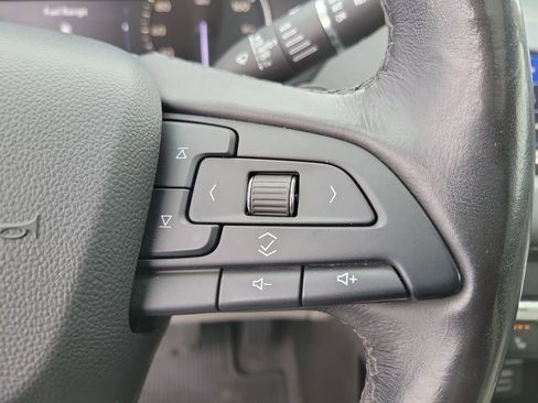 Used 2019 Cadillac XT4 Premium Luxury image 25