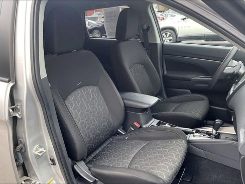 Used 2022 Mitsubishi Outlander Sport ES image 7
