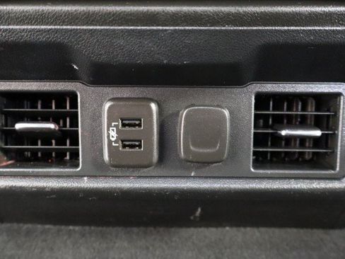 Used 2019 GMC Sierra 1500 SLE w/ SLE Value Package AWD/4WD image 61