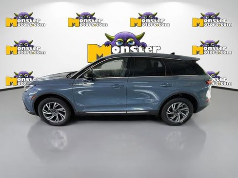 Used 2024 Lincoln Corsair AWD w/ Equipment Group 101A image 7