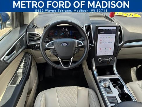 Used 2024 Ford Edge Titanium AWD/4WD image 12